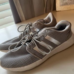 Adidas cloud foam sneakers